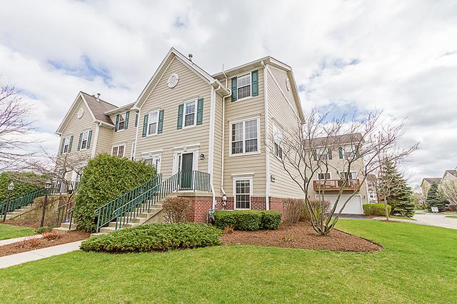 2414 Courtyard Cir. #1, Aurora, IL 60506