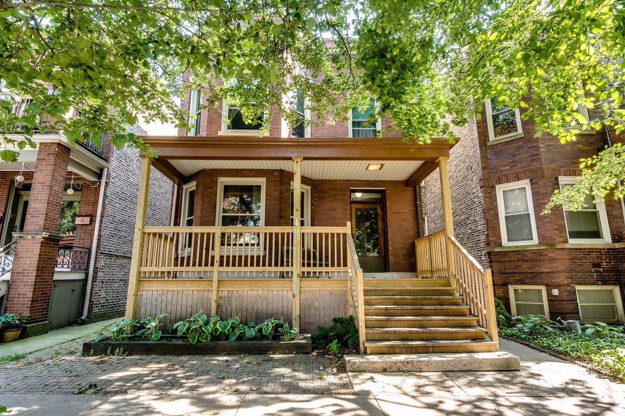 2449 W Leland Ave., Chicago, IL 60625