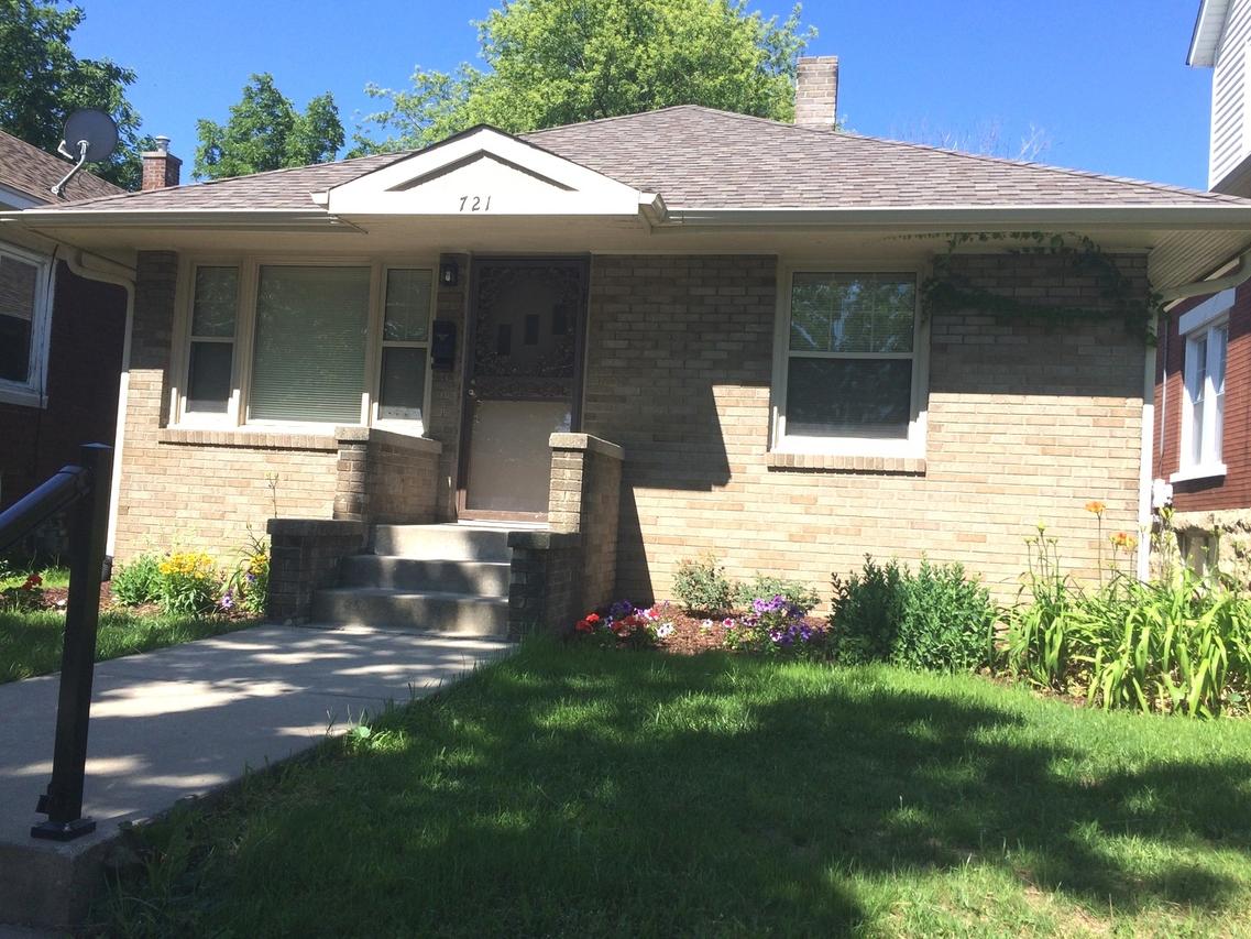 721 Oakland Ave., Joliet, IL 60435