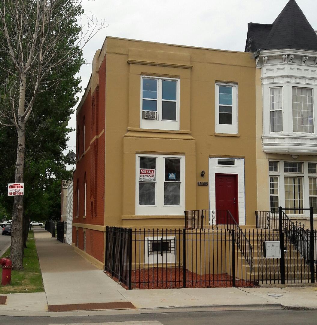 2860 W Warren Blvd., Chicago, IL 60612