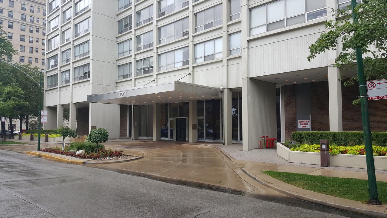 1700 E 56th St. #2606, Chicago, IL 60637