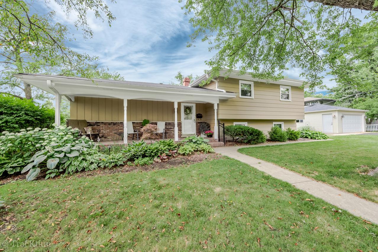 618 Grant St., Downers Grove, IL 60515