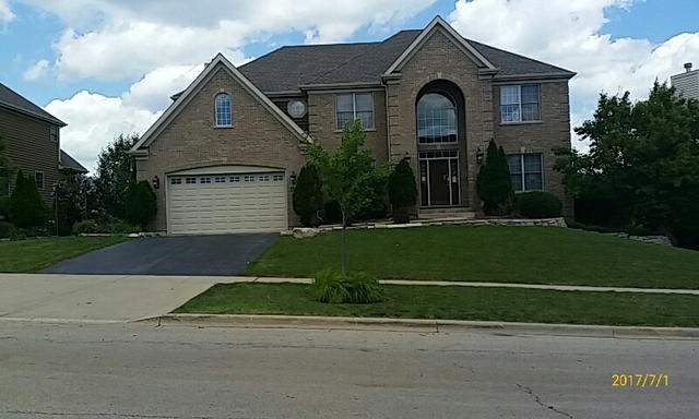 3240 Nottingham Dr., Algonquin, IL 60102
