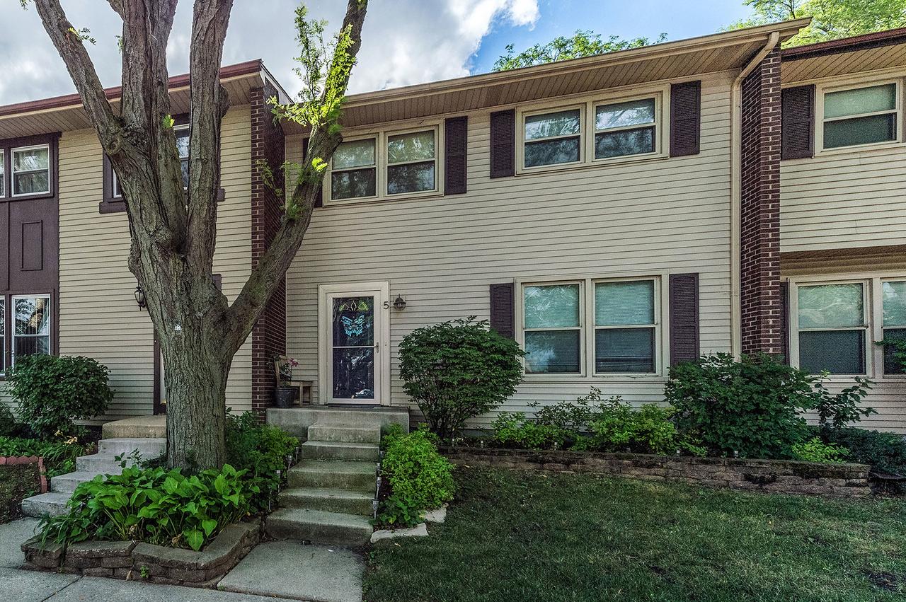 5 Washington Ct., Plainfield, IL 60544