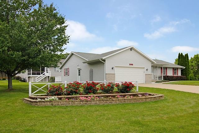 1062 N Burke Dr., Freeport, IL 61032