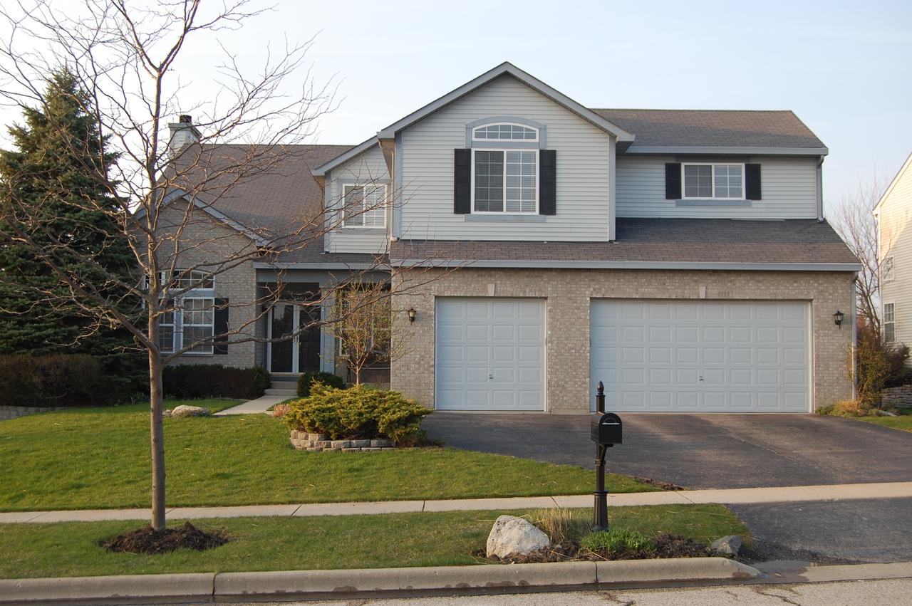 2310 Chadwick Way, Mundelein, IL 60060