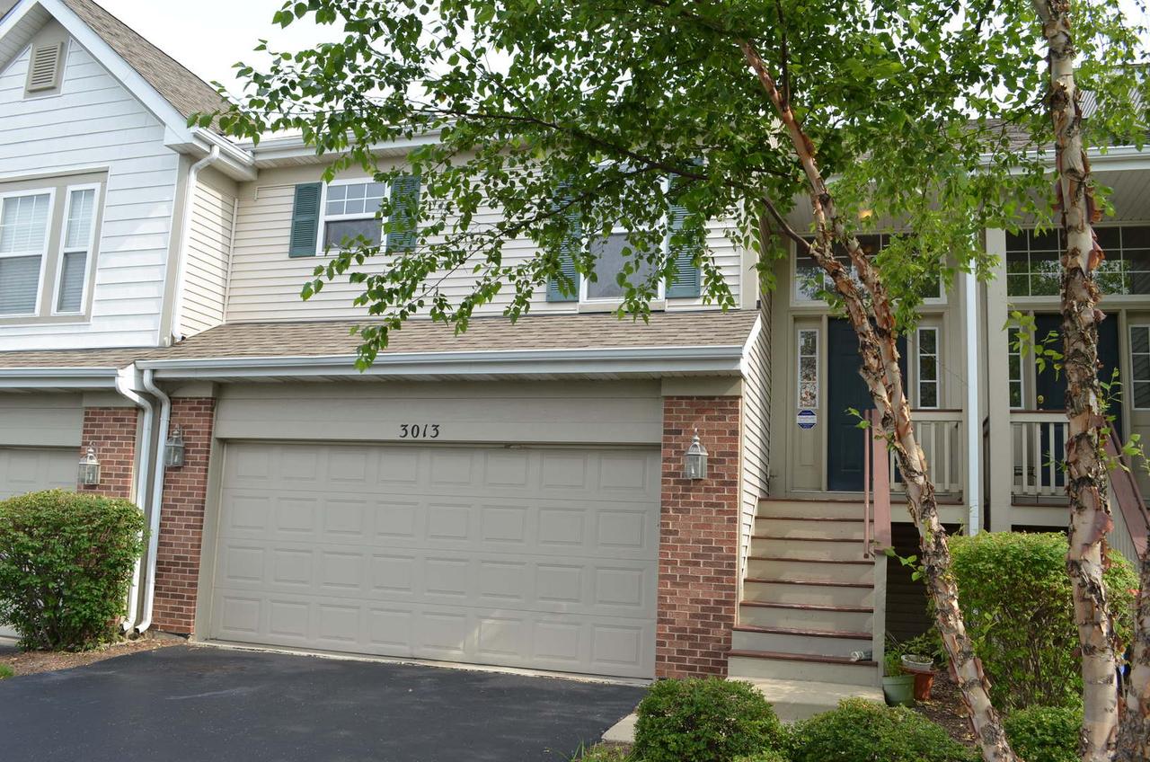 3013 Saganashkee Ln., Naperville, IL 60564
