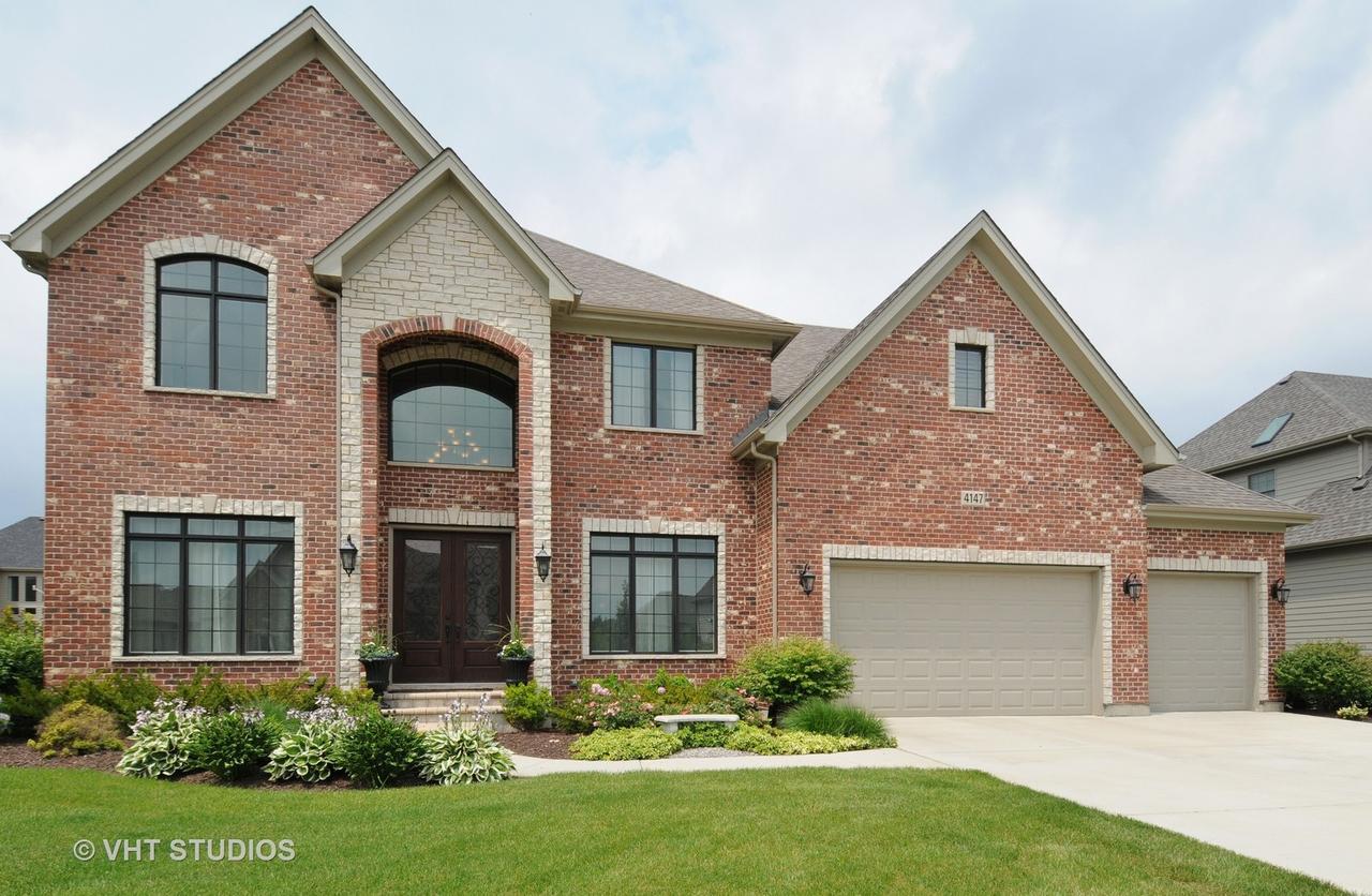 4147 Teak Cir., Naperville, IL 60564