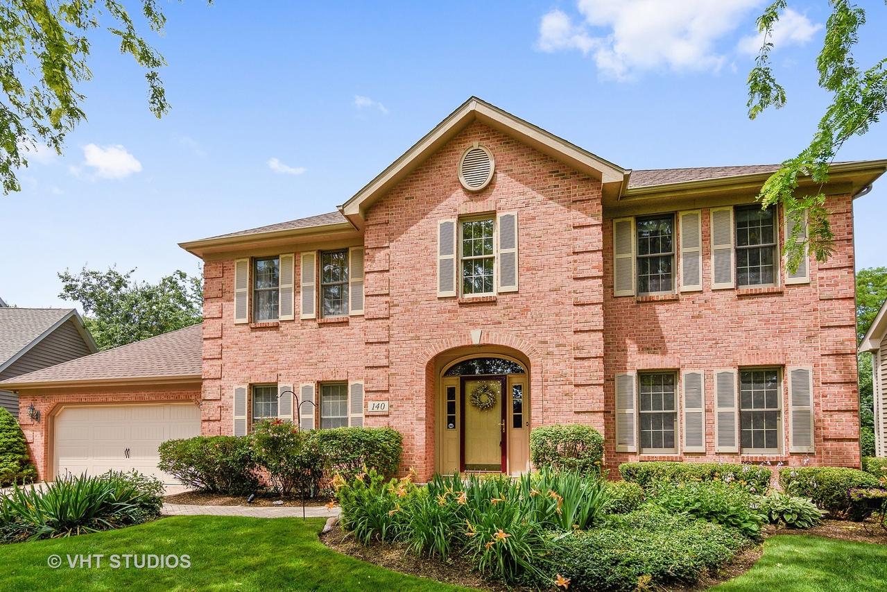 140 Thorne Grove Dr., Vernon Hills, IL 60061