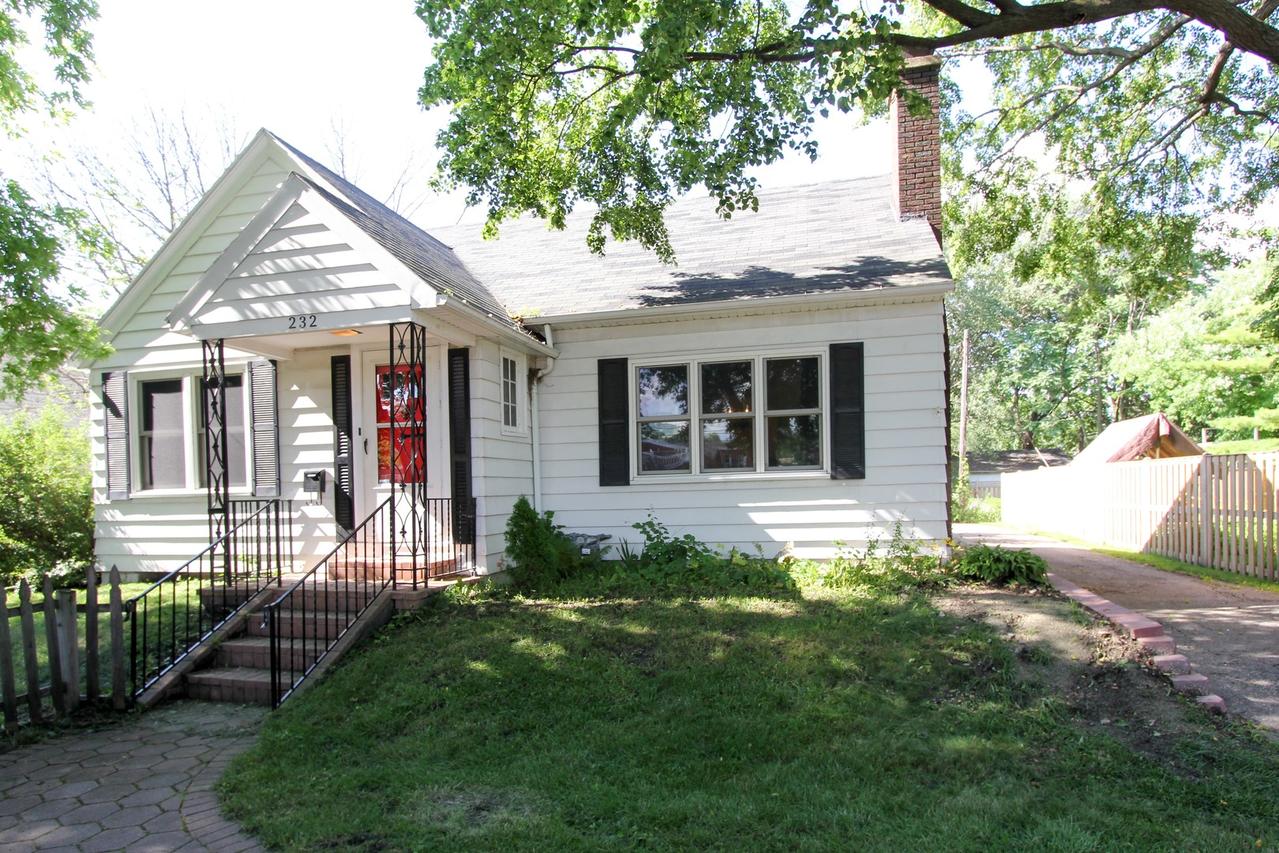 232 E Belvidere Rd., Grayslake, IL 60030