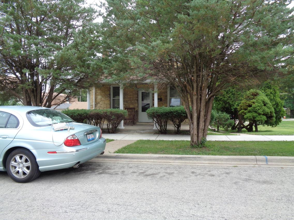 660 Summit St., Joliet, IL 60435