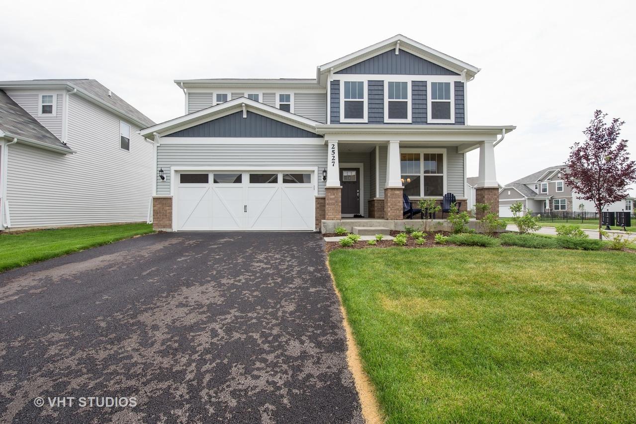 2527 Balsam Cove Rd., Naperville, IL 60563