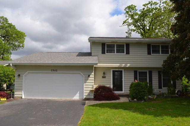 2502 E Thornwood Dr., Lindenhurst, IL 60046