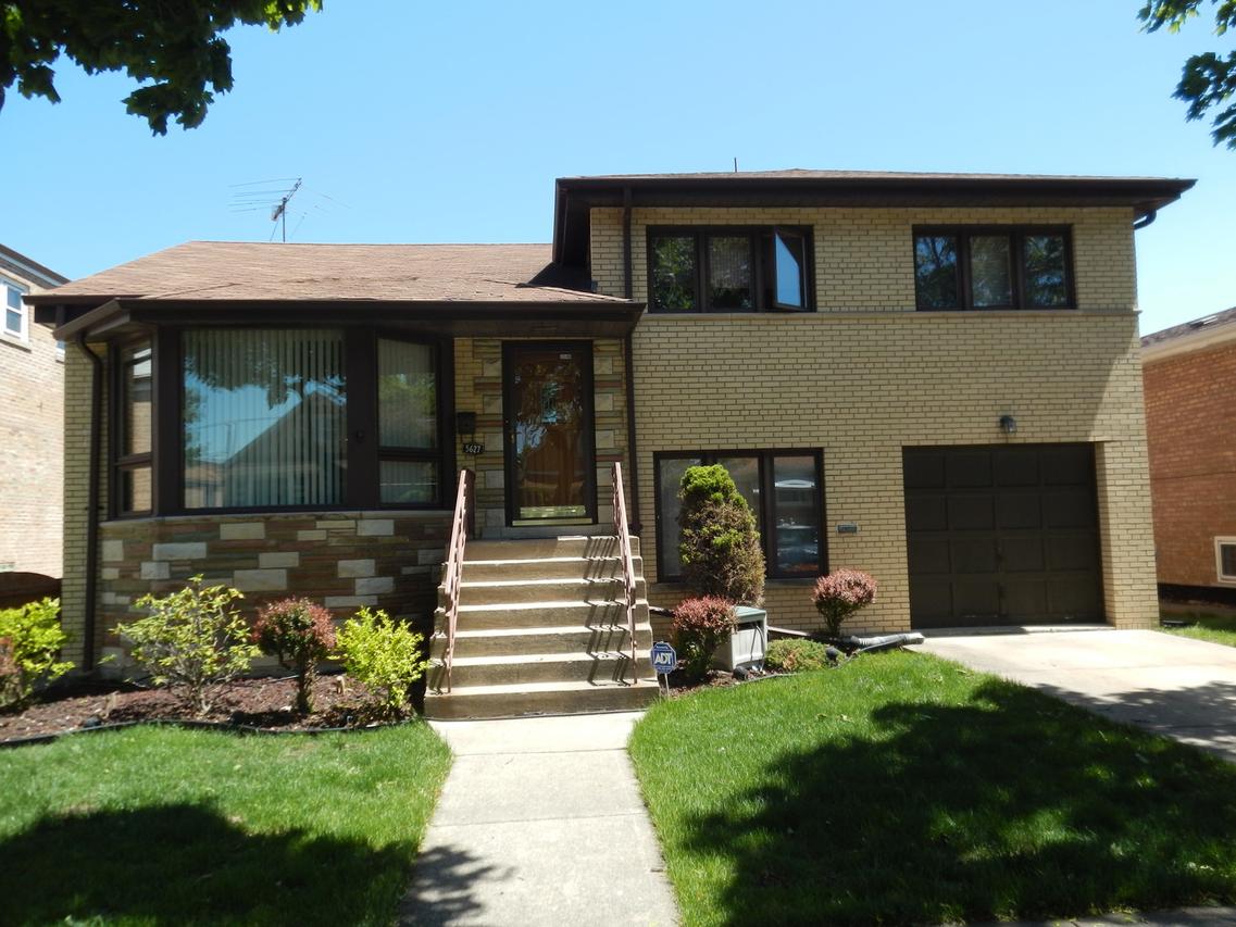 5627 S Mason Ave., Chicago, IL 60638