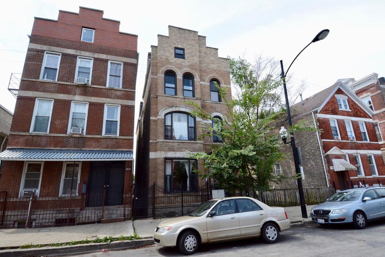 1745 W 18th Pl. #3F, Chicago, IL 60608
