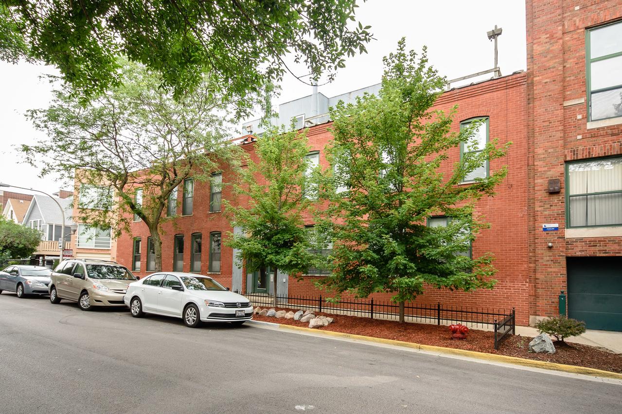 1128 W Newport Ave. #5, Chicago, IL 60657