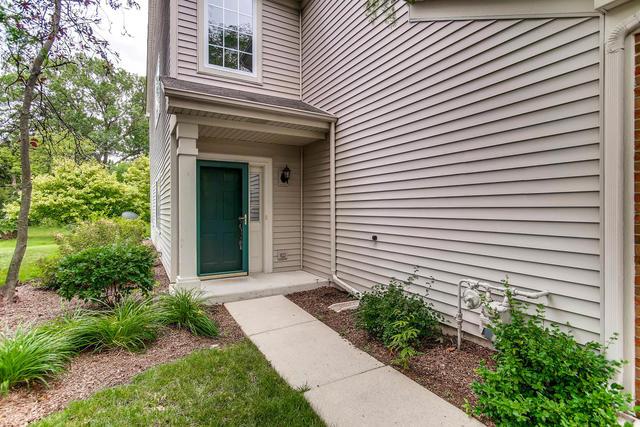 21W483 Tanager Ct., Lombard, IL 60148