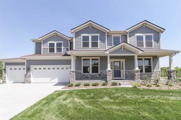 107 Flint Creek Ct., Hawthorn Woods, IL 60047