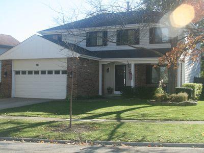 311 Abbey Ln., Vernon Hills, IL 60061