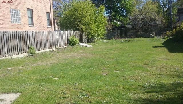 7441 N Rogers Ave., Chicago, IL 60626
