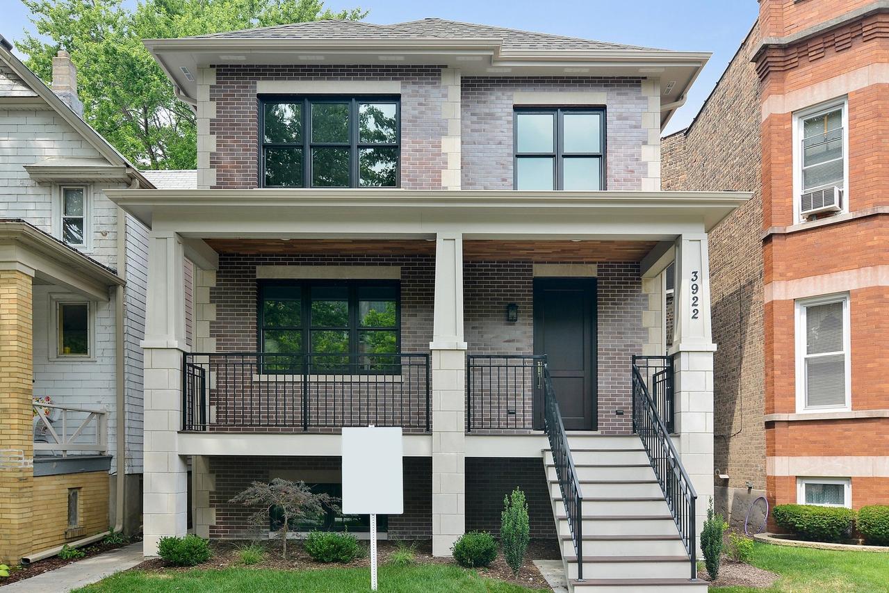 3922 N Bell Ave., Chicago, IL 60618