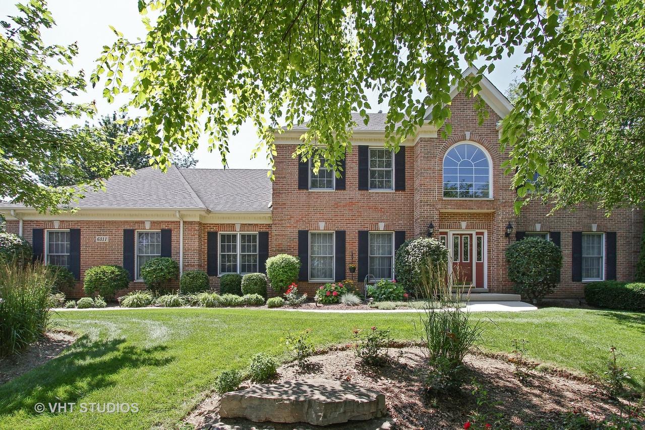 6311 N Wyndwood Dr., Crystal Lake, IL 60014