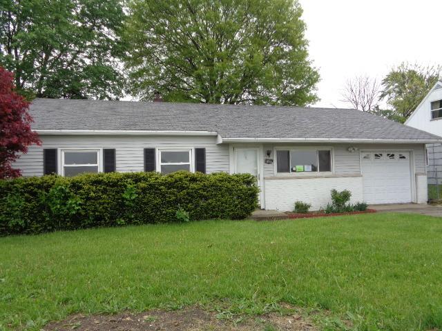 1404 N Mattis Ave., Champaign, IL 61821