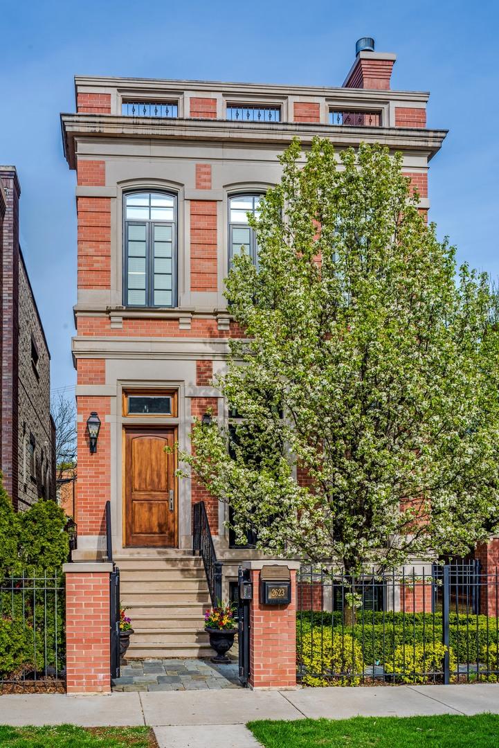 2623 N Lakewood Ave., Chicago, IL 60614