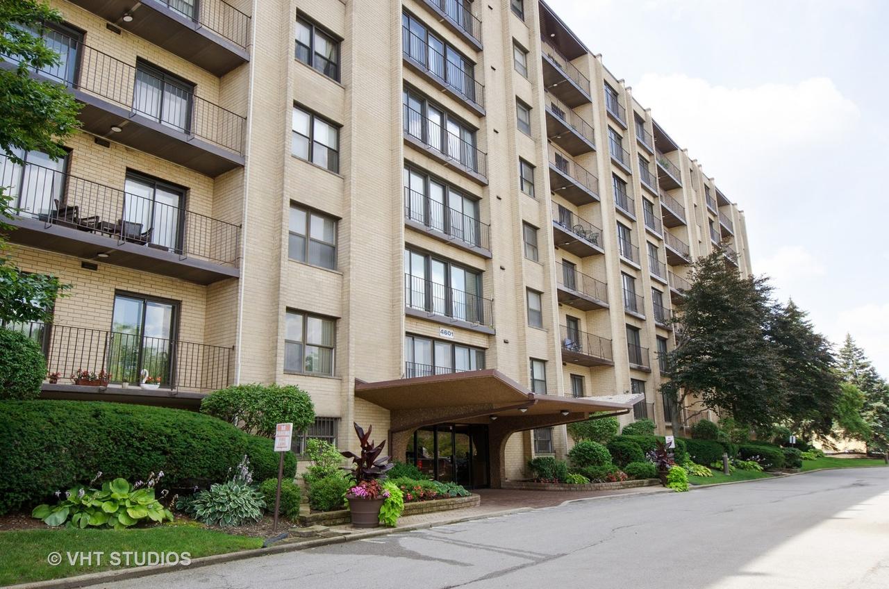 4601 W Touhy Ave. #702, Lincolnwood, IL 60712
