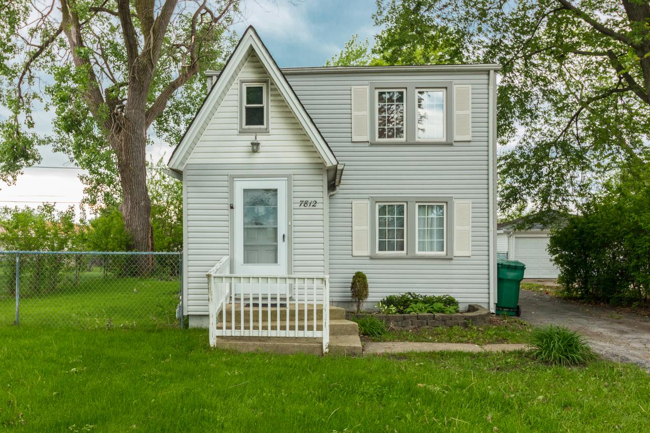7812 Mcvicker Ave., Burbank, IL 60459