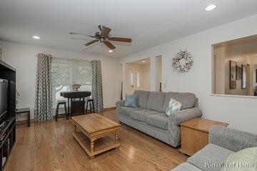 33 S California Ave., Mundelein, IL 60060