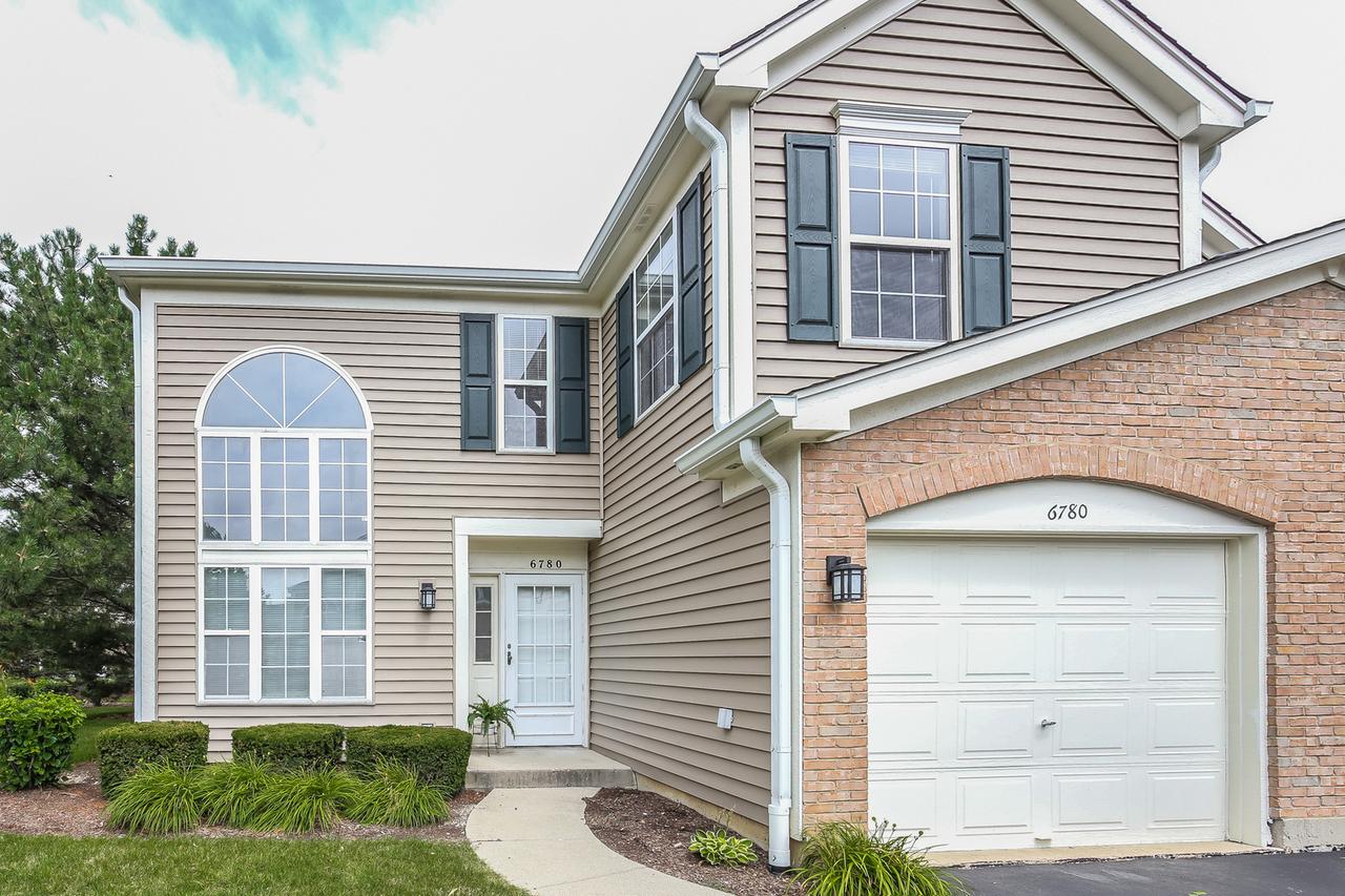 6780 E Wellsley Ct., Gurnee, IL 60031