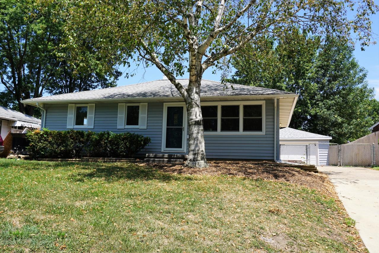 1510 Paula Dr., Champaign, IL 61821