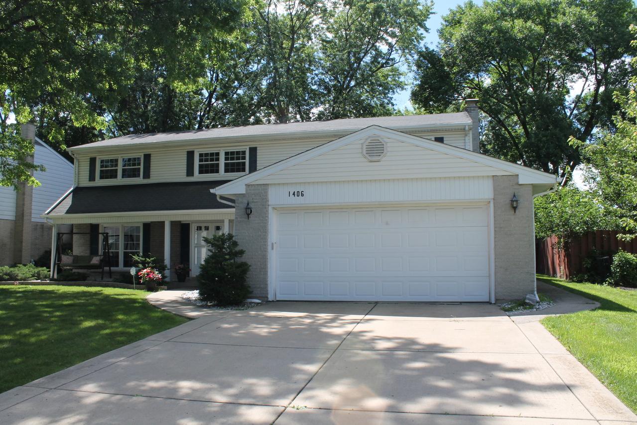1406 S Fernandez Ave., Arlington Heights, IL 60005