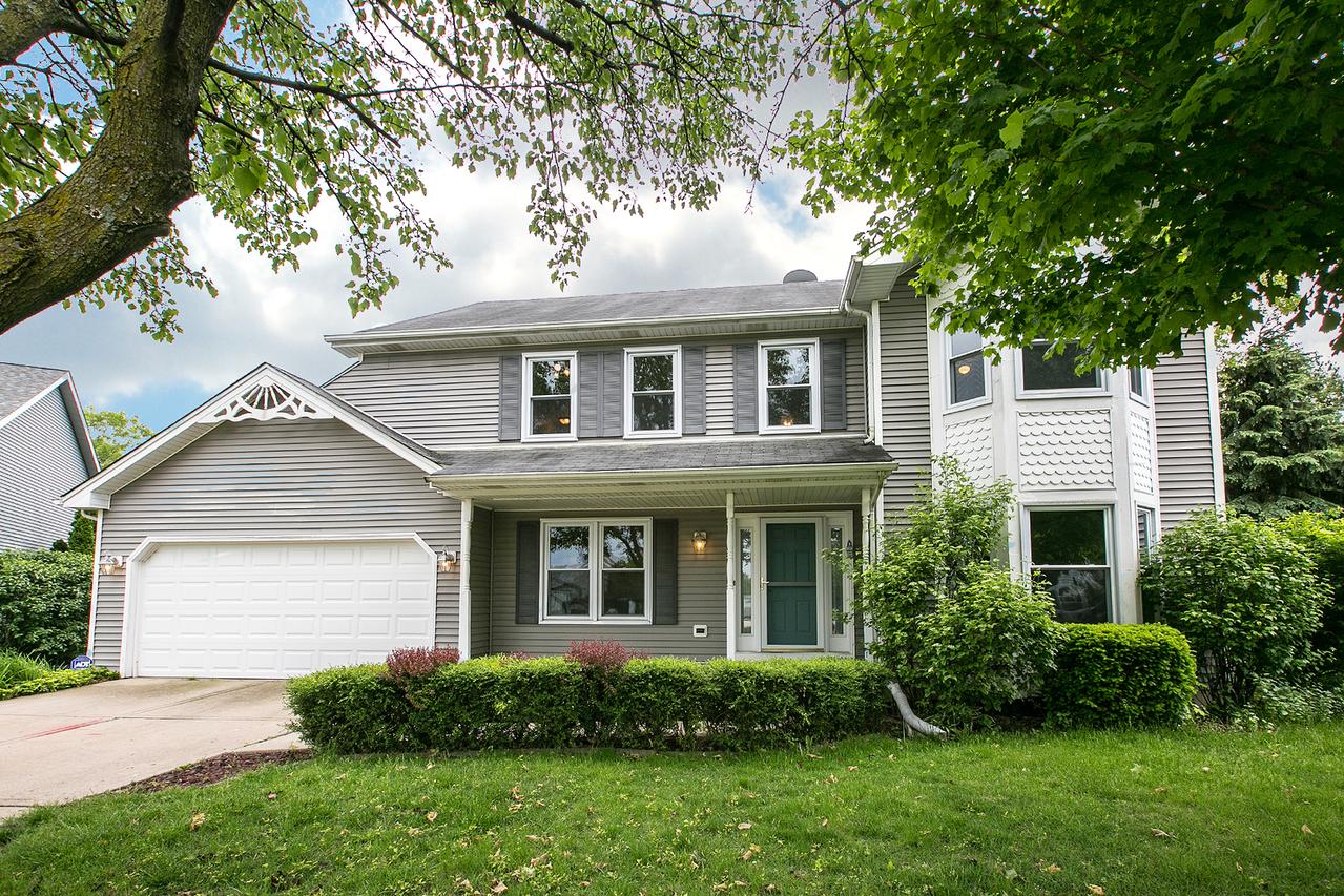 1711 Pembrook Ct., Plainfield, IL 60586