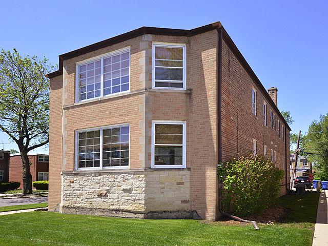 6200 N Whipple St., Chicago, IL 60659