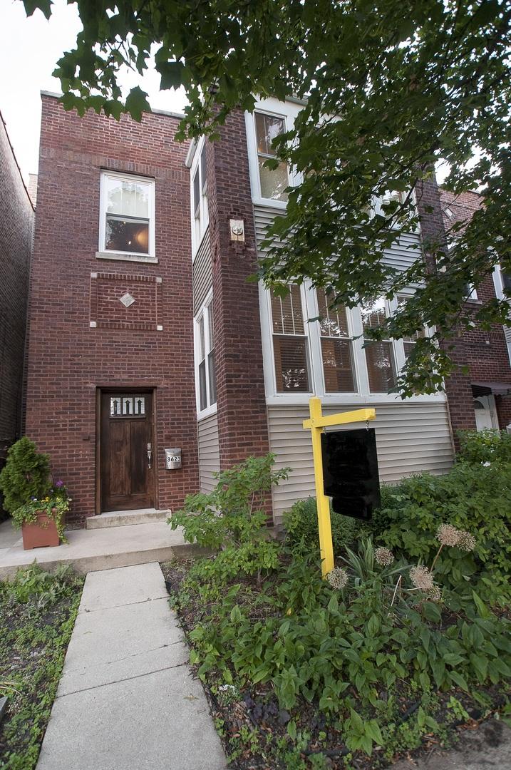 3623 N Whipple St., Chicago, IL 60618