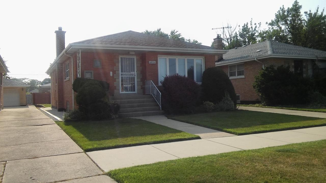 8406 S Komensky Ave., Chicago, IL 60652