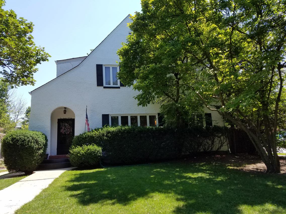 449 S Park Rd., La Grange, IL 60525