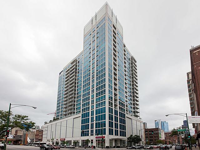 757 N Orleans St. #907, Chicago, IL 60654