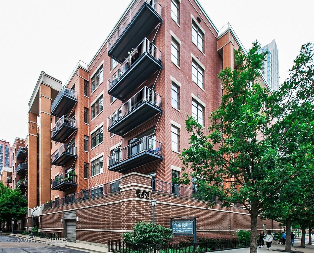 330 N Clinton St. #605, Chicago, IL 60661