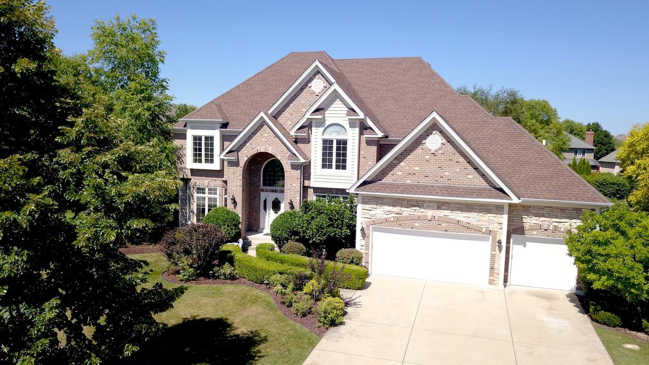 2631 Saddlebrook Dr., Naperville, IL 60564