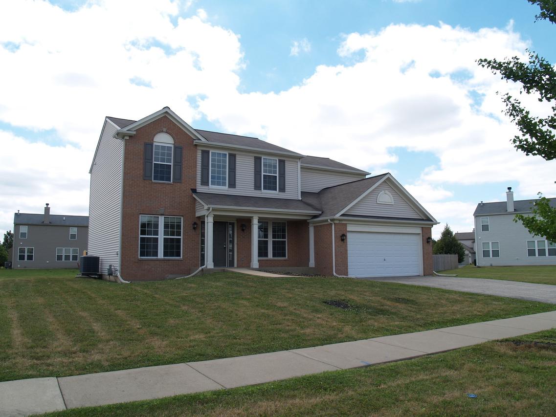 211 Carolina St., Bolingbrook, IL 60490