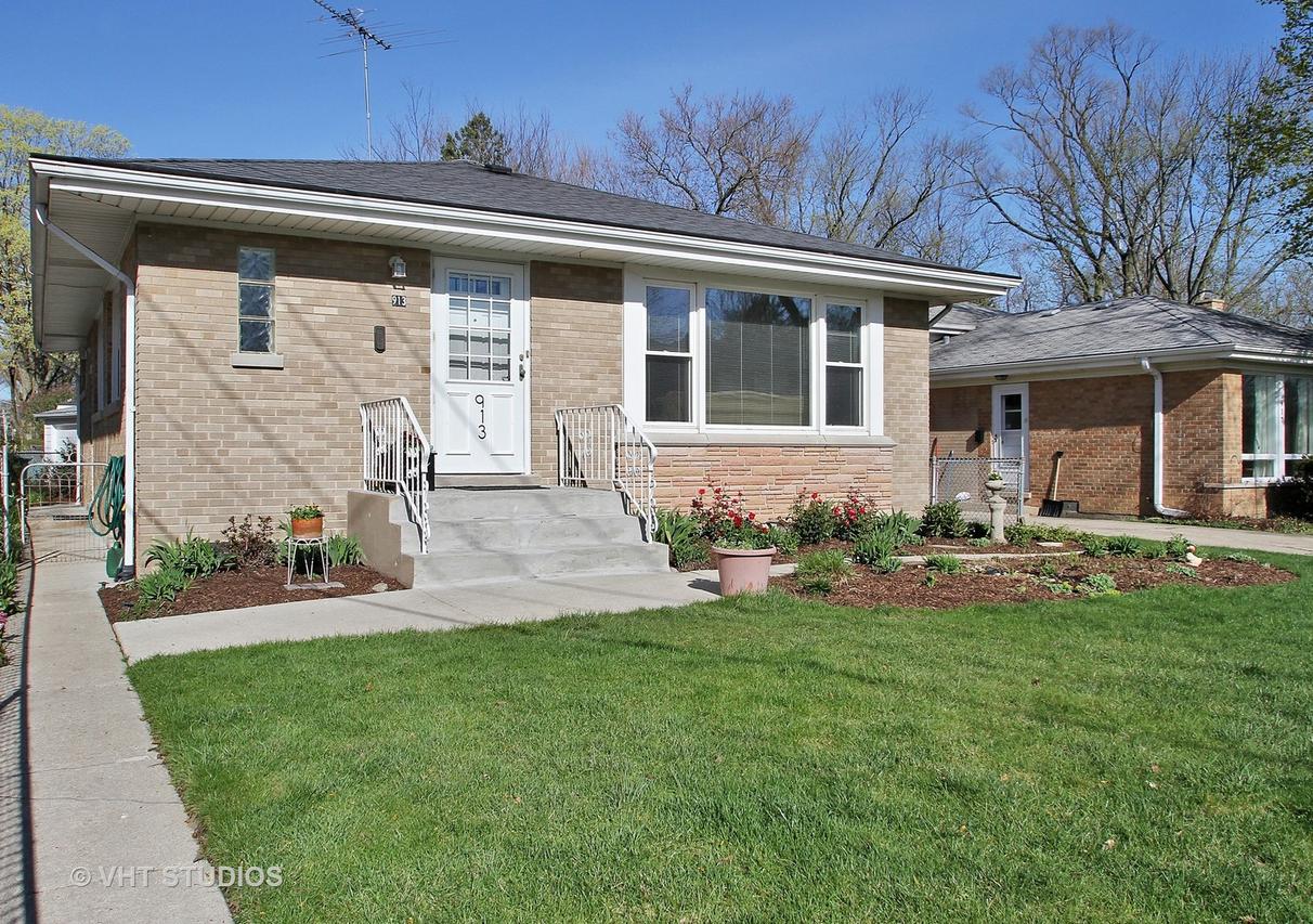 913 Columbus St., Wilmette, IL 60091