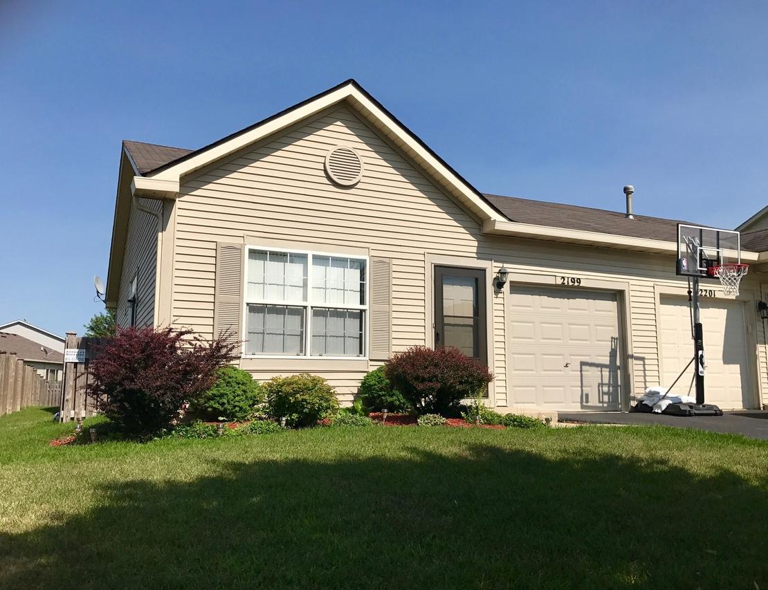 2199 Rebecca Cir., Montgomery, IL 60538