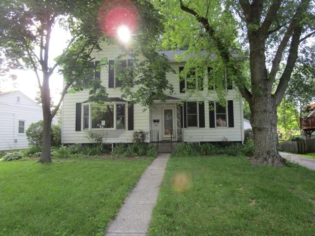 914 Center St., Mchenry, IL 60050
