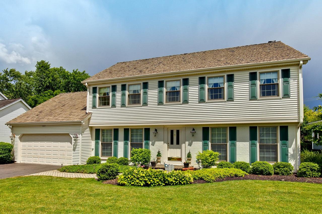 117 Whitney Dr., Barrington, IL 60010