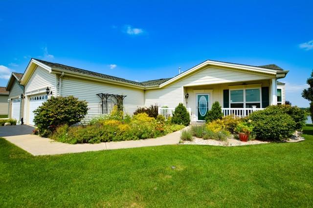 329 Legacy Ct., Grayslake, IL 60030