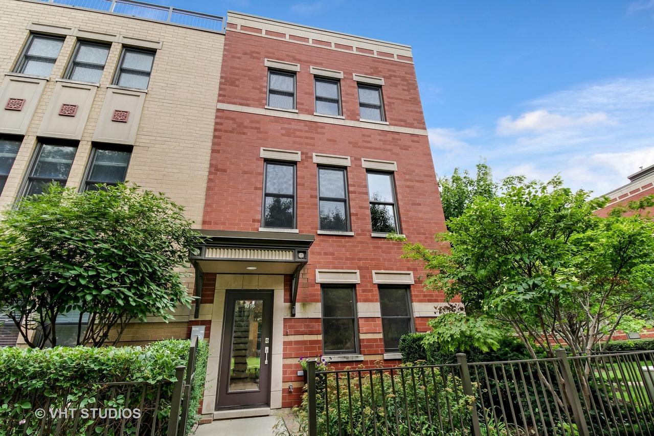 1016 N Kingsbury St., Chicago, IL 60610