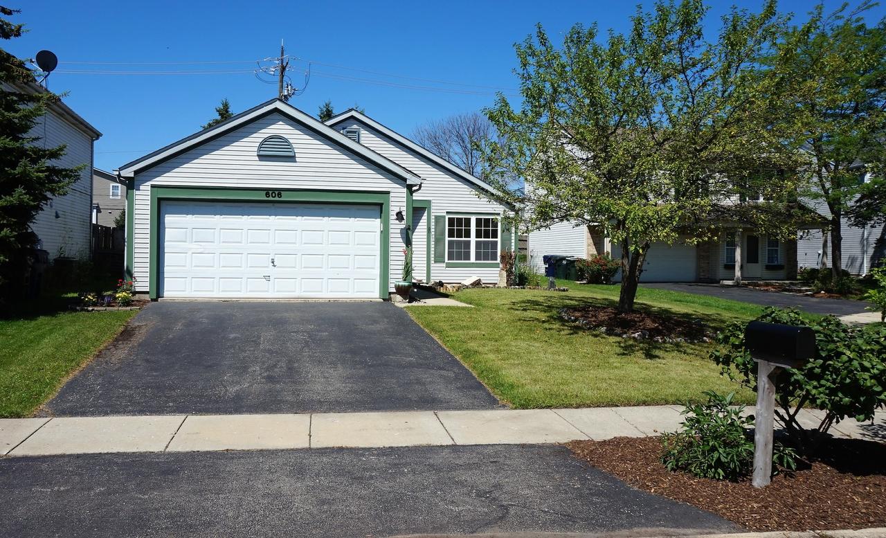 606 N Emerson Ln., Hainesville, IL 60030